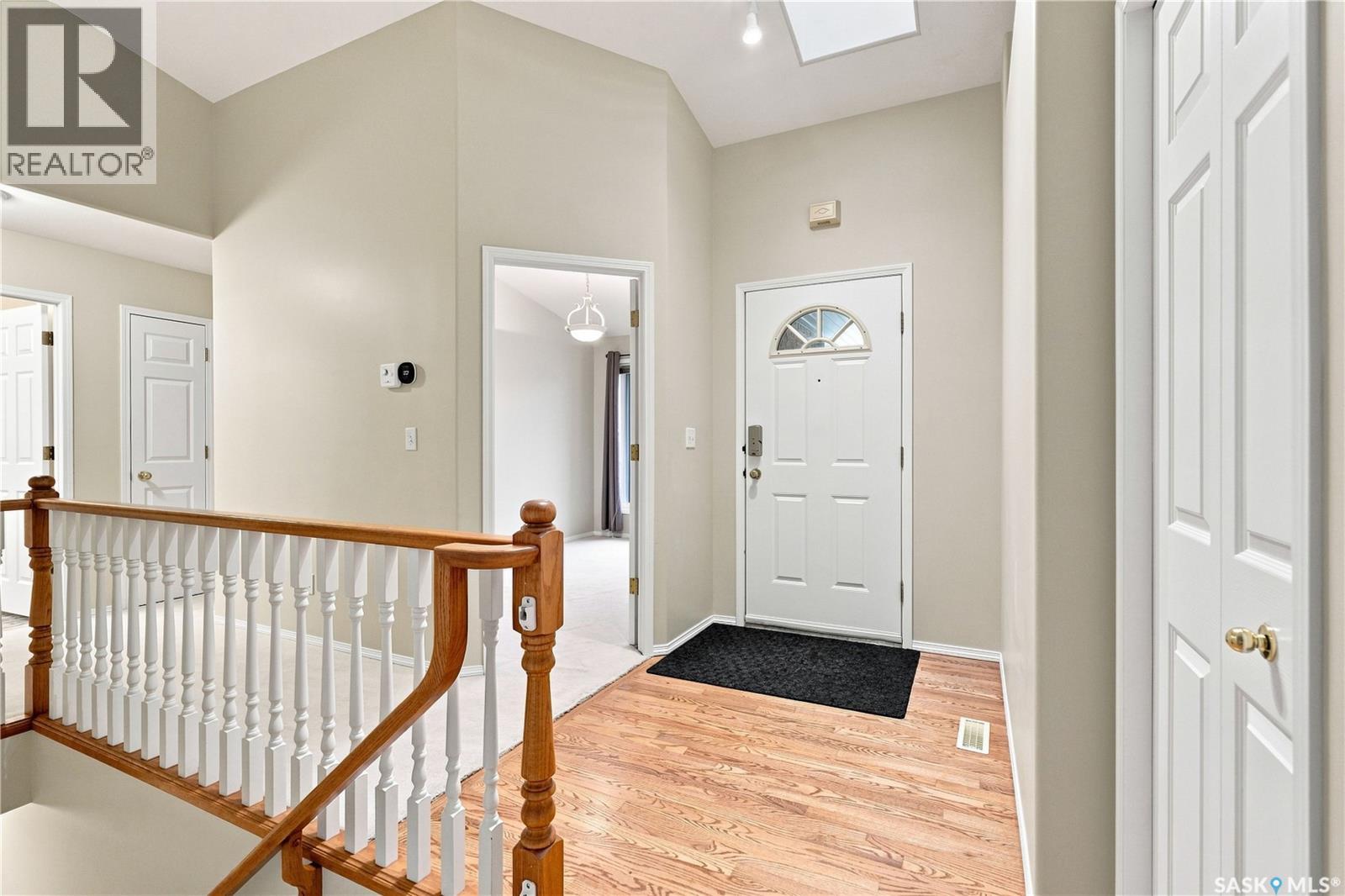 323 Garvie ROAD - 2