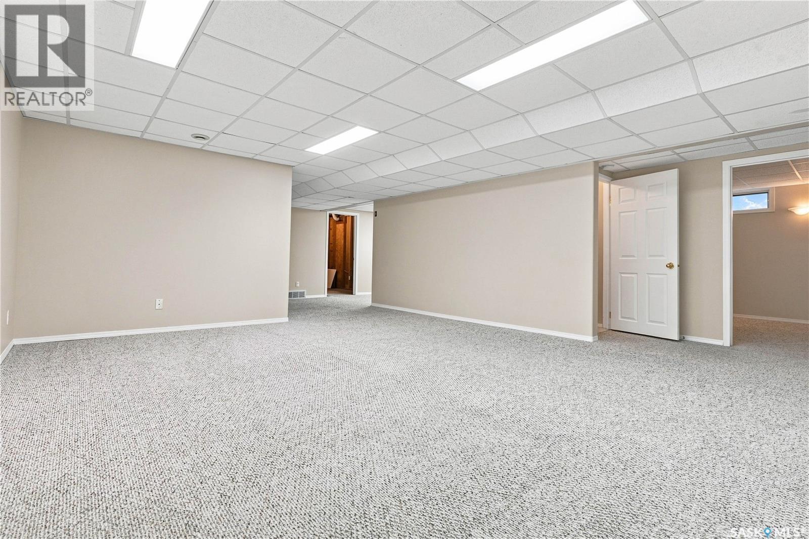 323 Garvie ROAD - 28