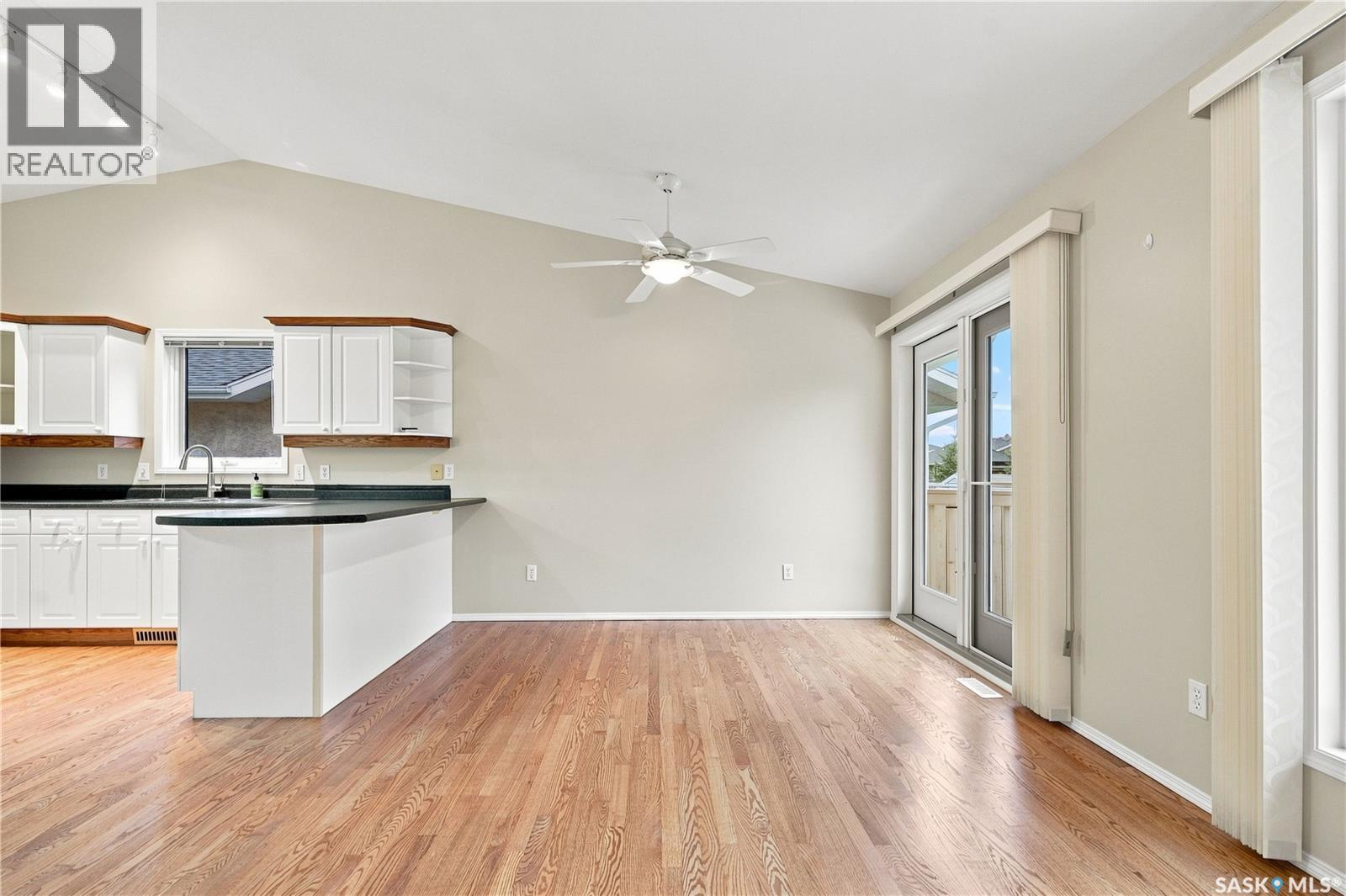 323 Garvie ROAD - 5