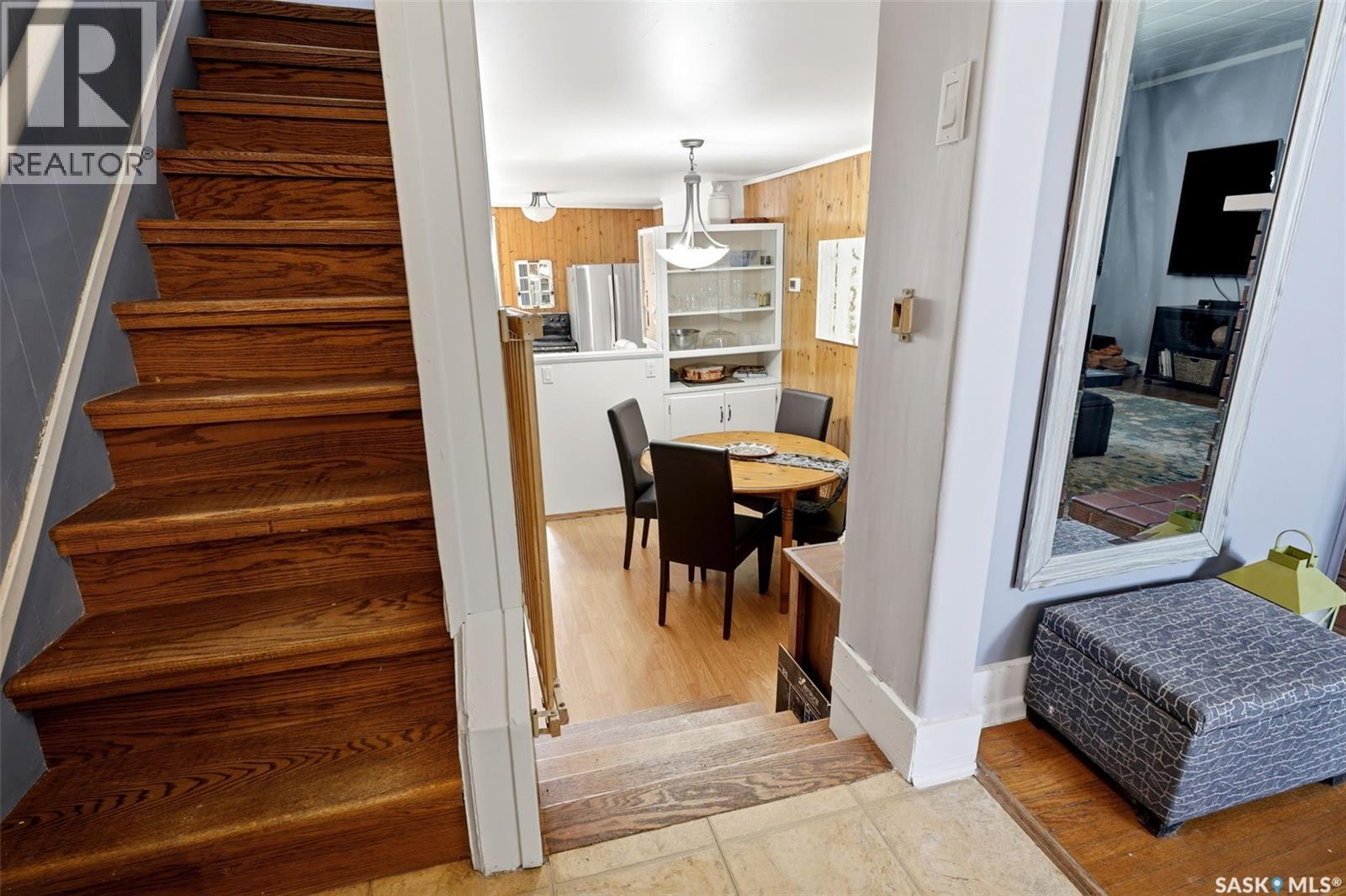 3719 Victoria AVENUE - 9
