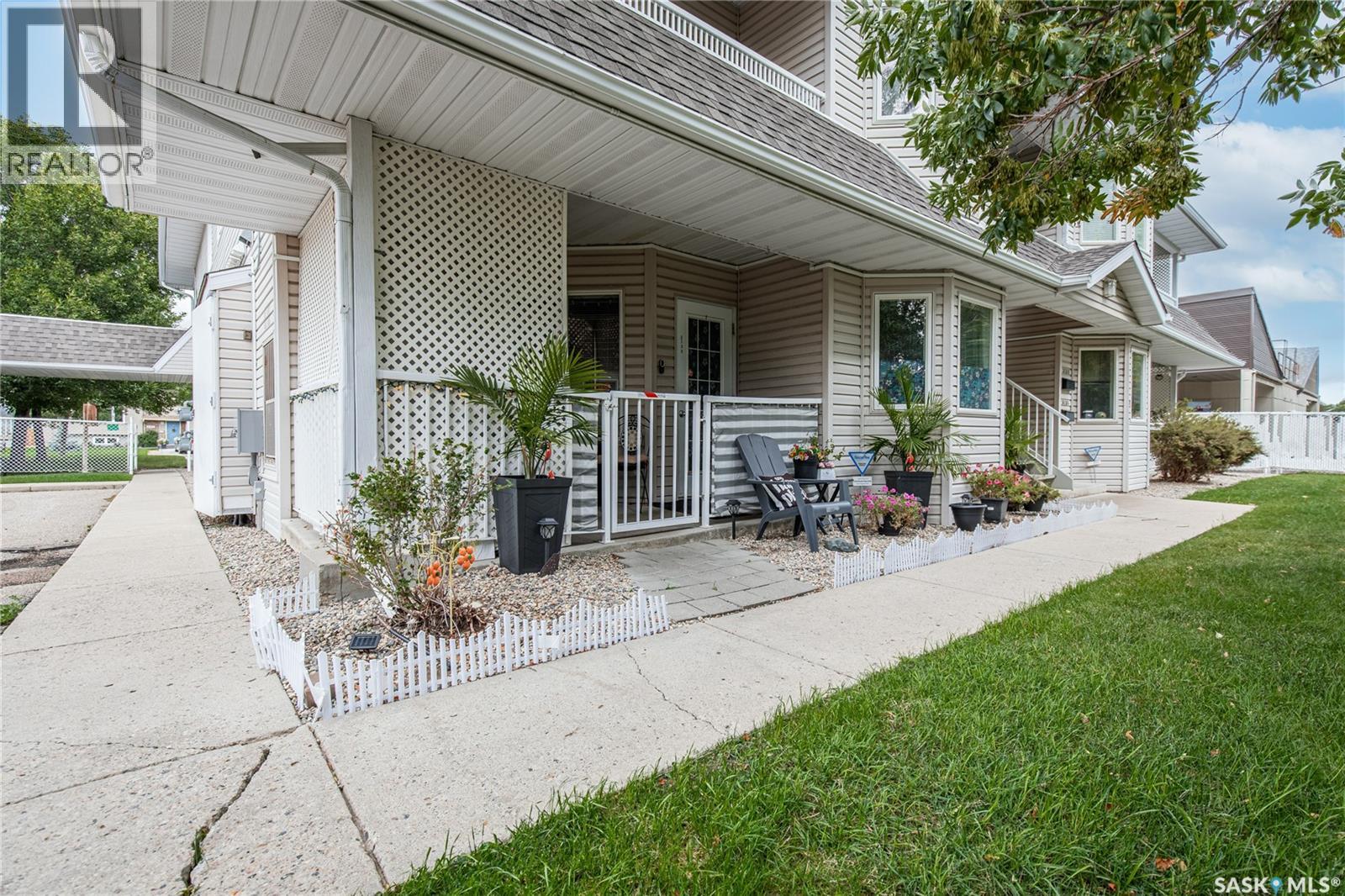 #3133 TRUESDALE DRIVE - 10