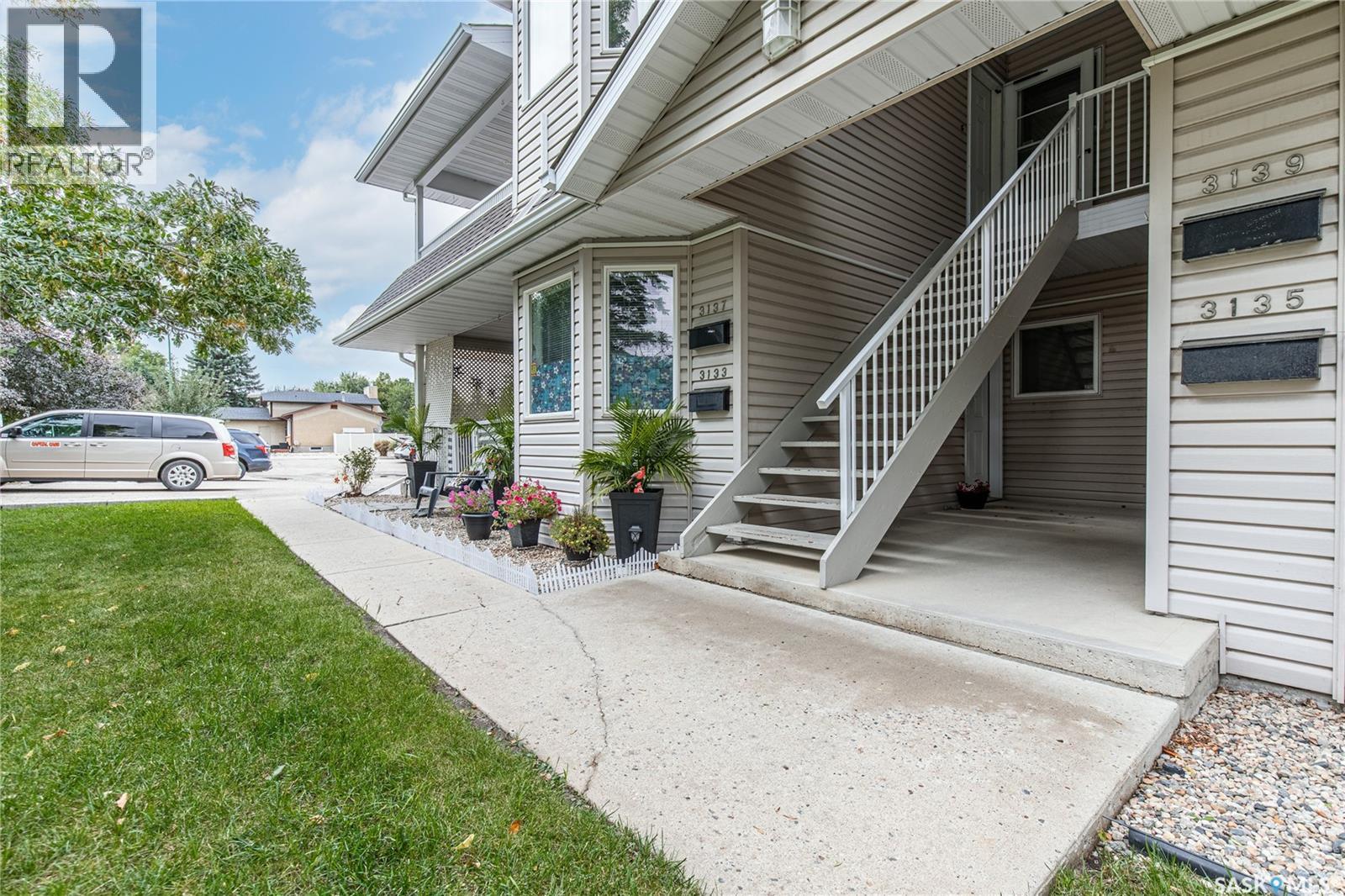 #3133 TRUESDALE DRIVE - 11