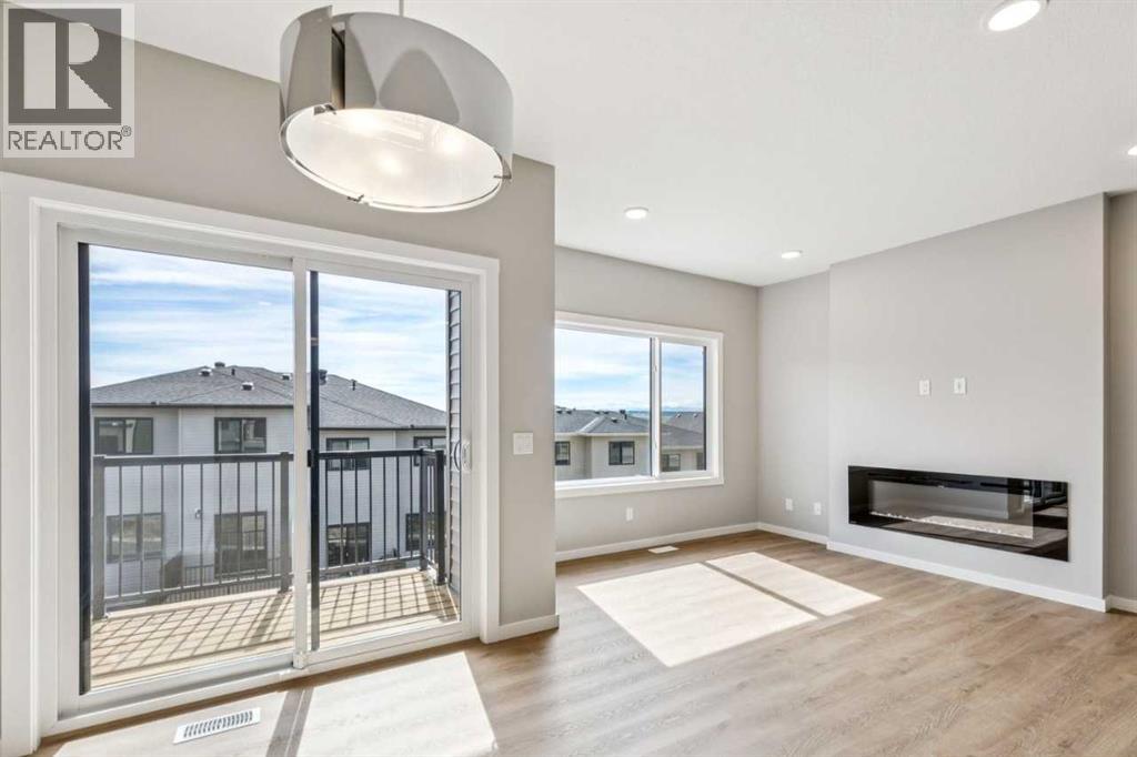 382 Heritage Boulevard - 9