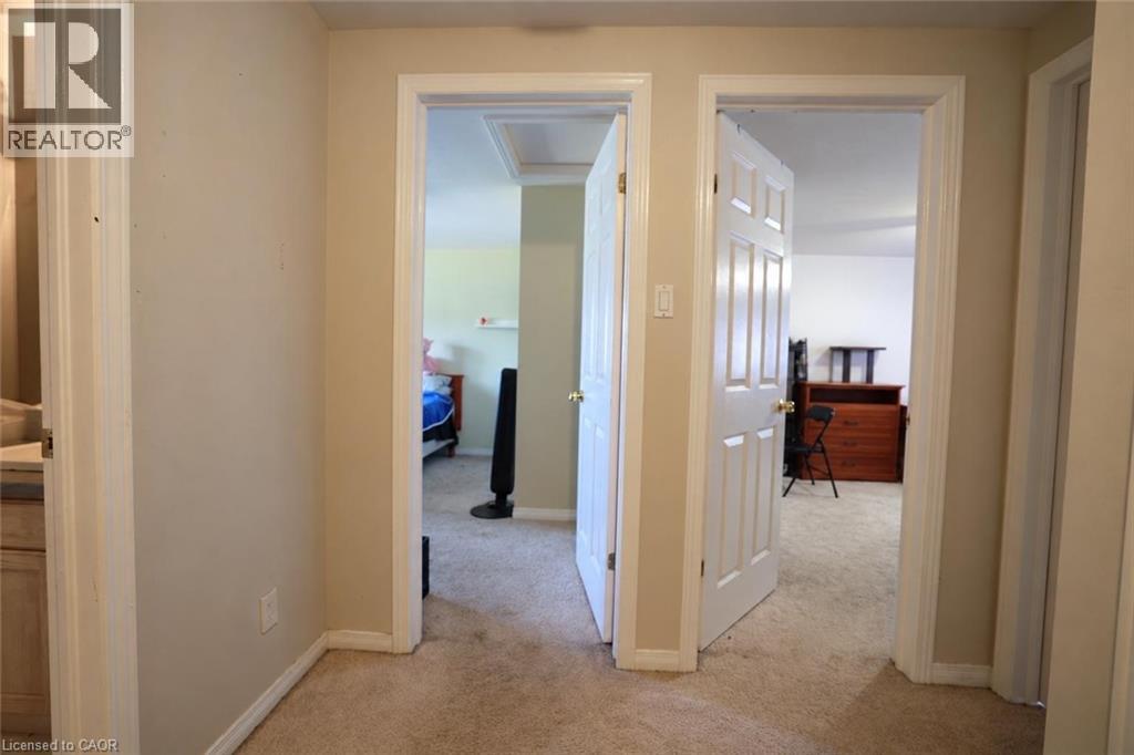 95 RESURRECTION Drive - 16