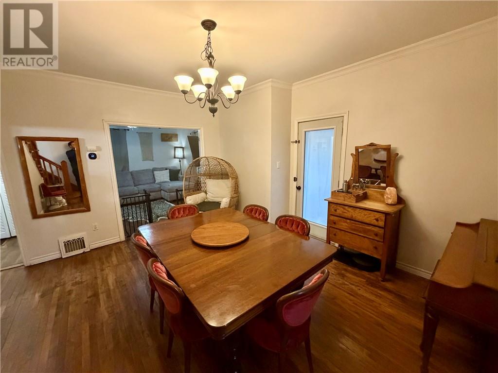 270 Leslie Street - Image 18