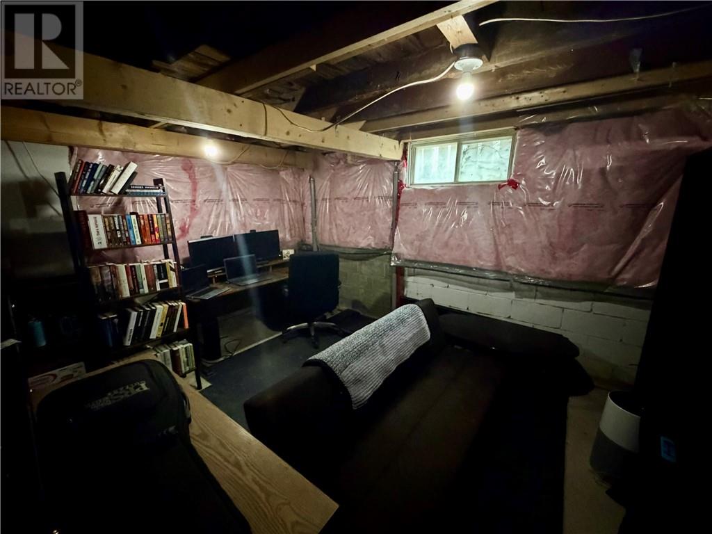 270 Leslie Street - Image 31