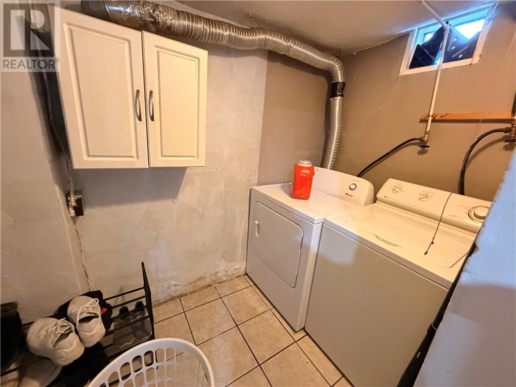 373 Isabel Street - 12