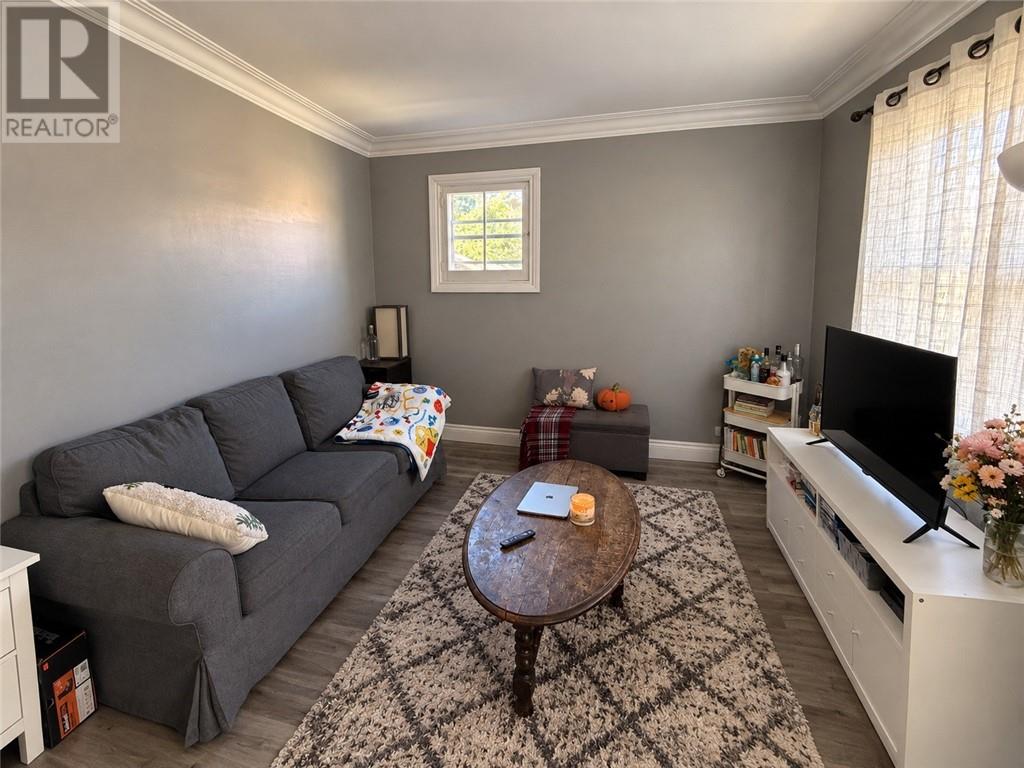 373 Isabel Street - 15