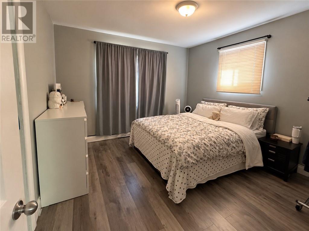 373 Isabel Street - 16