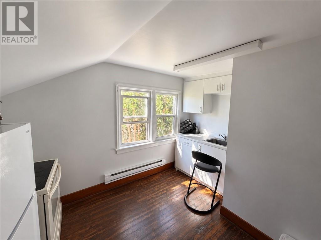 373 Isabel Street - 21