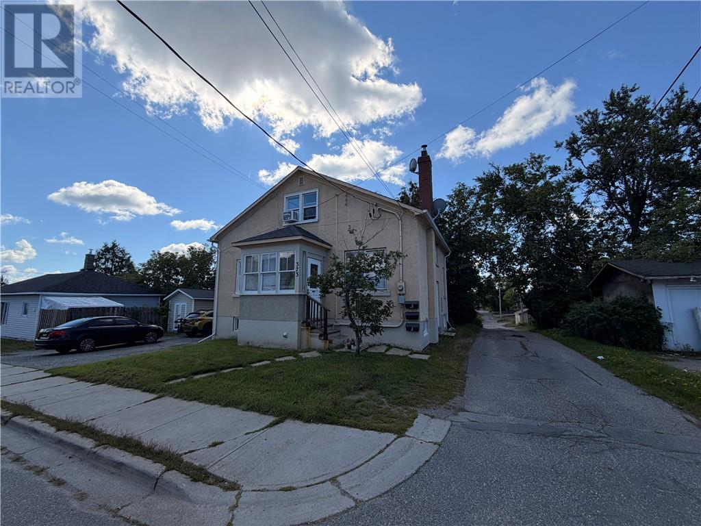 373 Isabel Street - Image 4