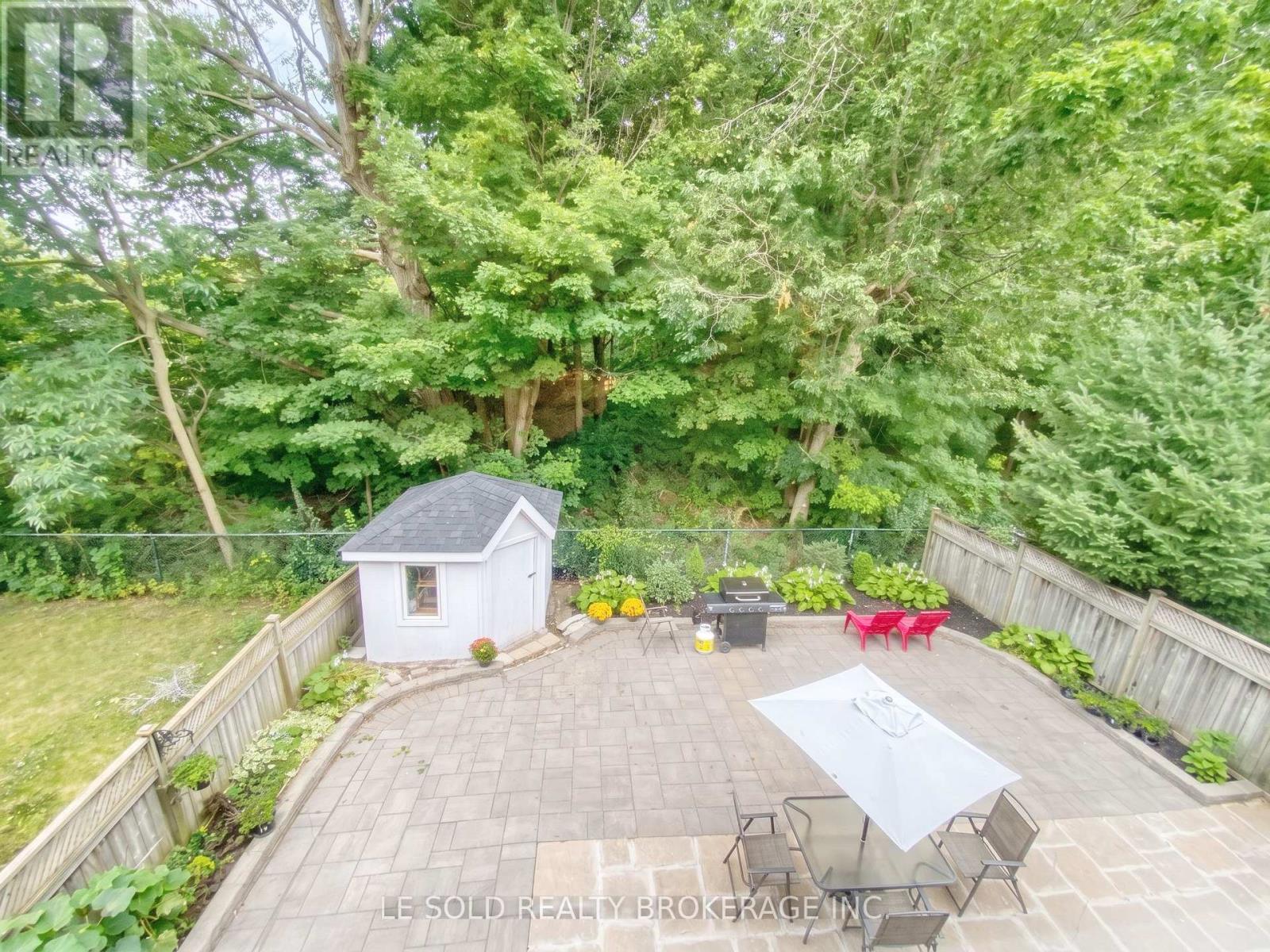 76 LARRATT LANE - Image 40