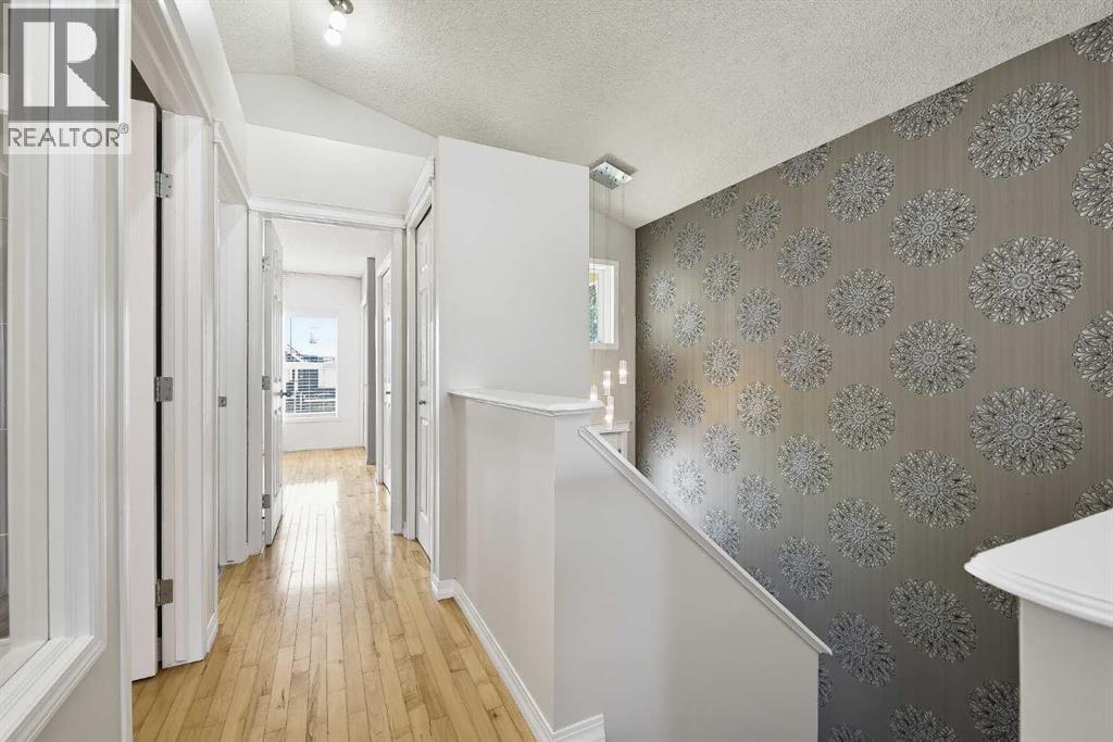 64 Copperfield Rise SE - 6