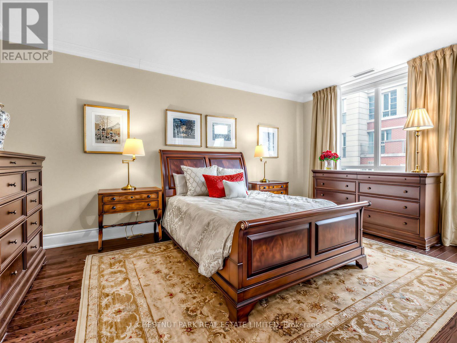#901 55 DELISLE AVENUE - 24