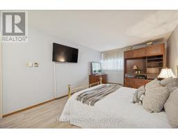 102 - 120 Elgin Street W, Oshawa, ON L1G1S7 Photo 9