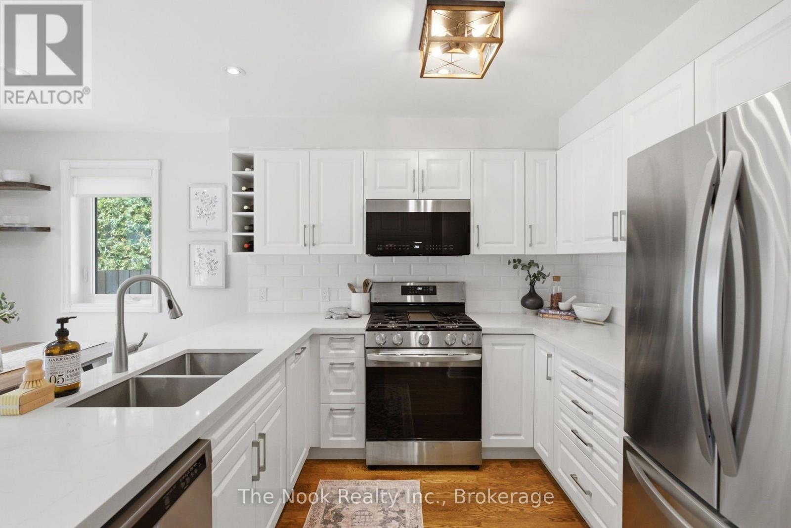 1633 ERINDALE CRESCENT - Image 10