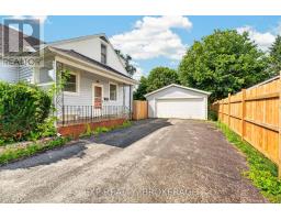 650 Hillside Drive, Gananoque, ON K7G2E4 Photo 23