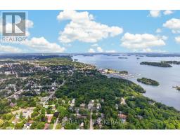 650 Hillside Drive, Gananoque, ON K7G2E4 Photo 26
