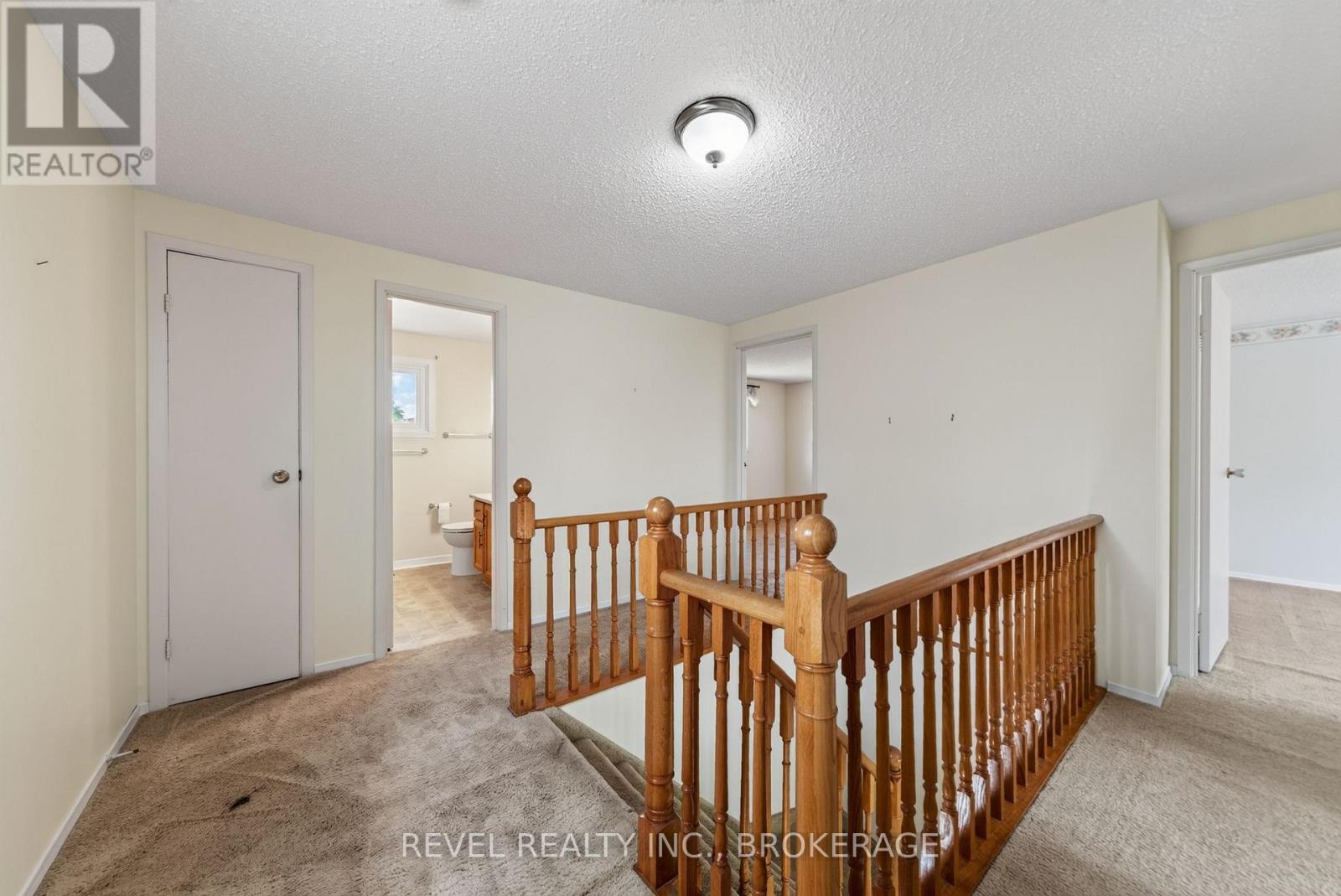126 GRENADIER DRIVE - Image 18