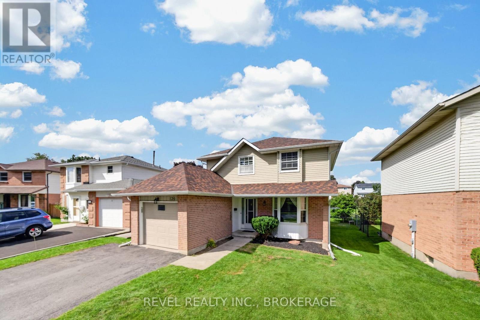 126 GRENADIER DRIVE - 4