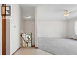 Primary Bedroom - 424 53 Avenue, Coalhurst, AB T0L0V0 Photo 6