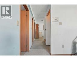 424 53 Avenue, Coalhurst, AB T0L0V0 Photo 28