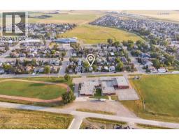 424 53 Avenue, Coalhurst, AB T0L0V0 Photo 38