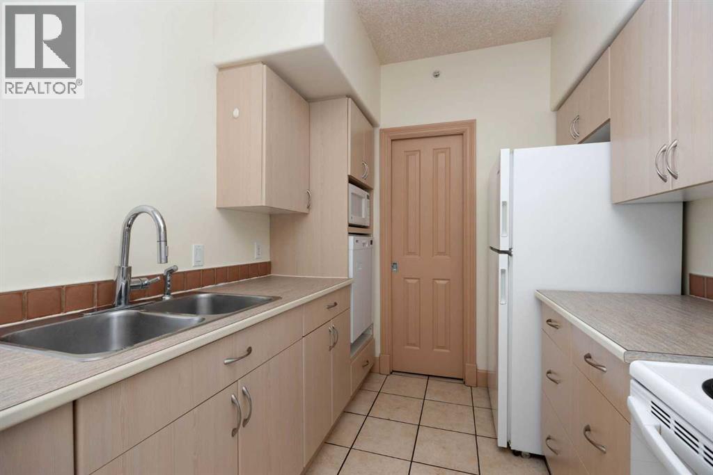 9918 Gordon Avenue, Fort McMurray