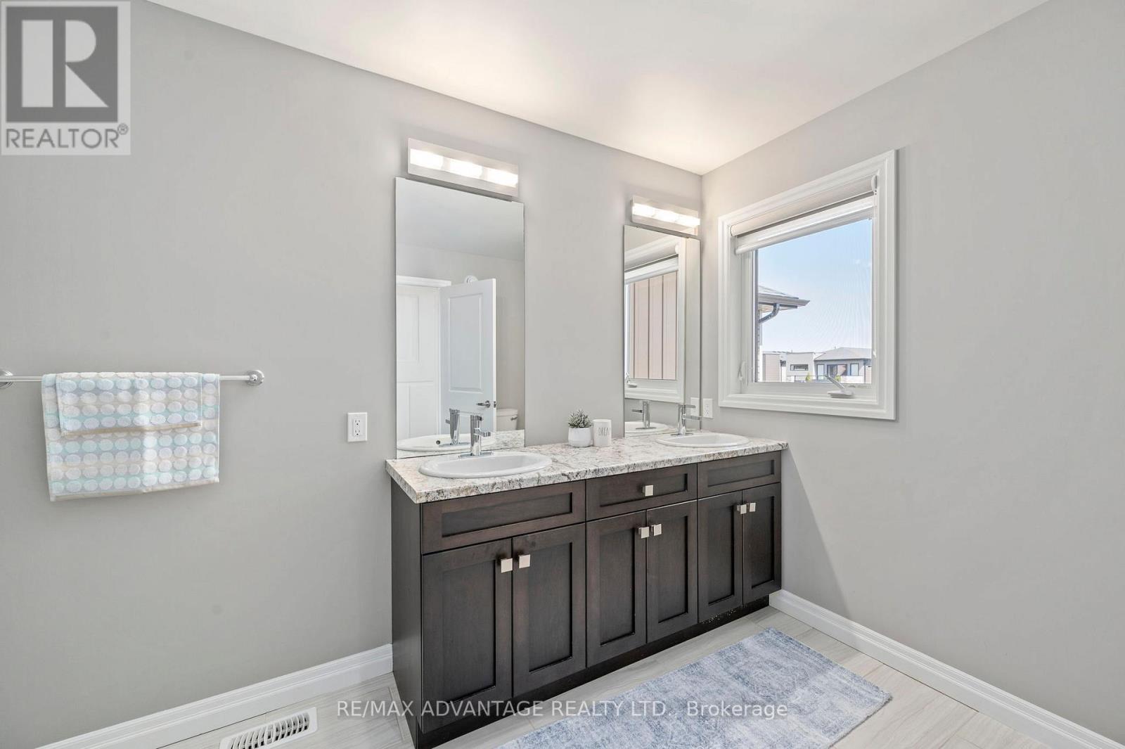 587 FREEPORT STREET - 15