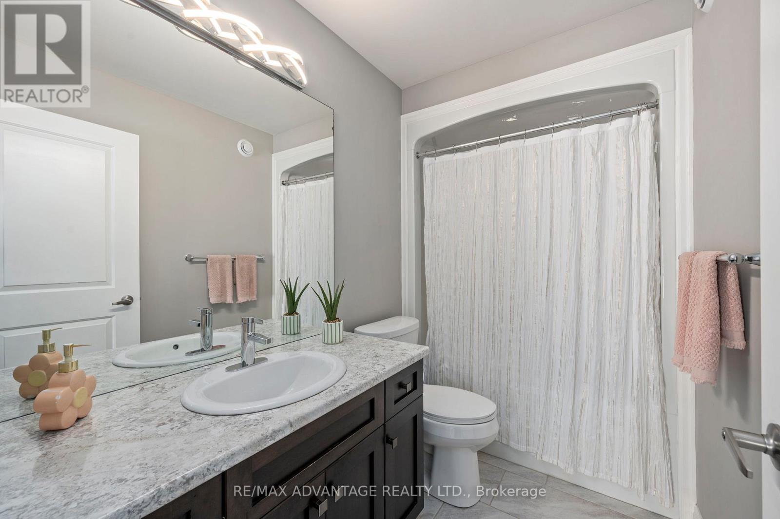 587 FREEPORT STREET - Image 21