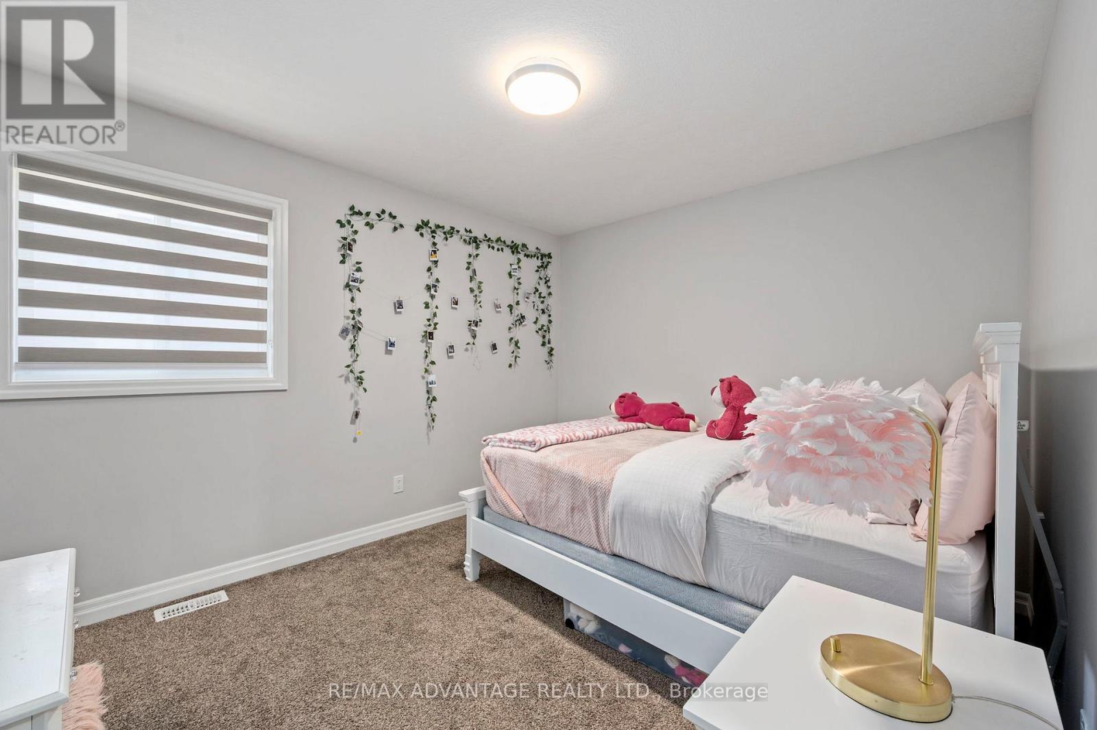 587 FREEPORT STREET - 23