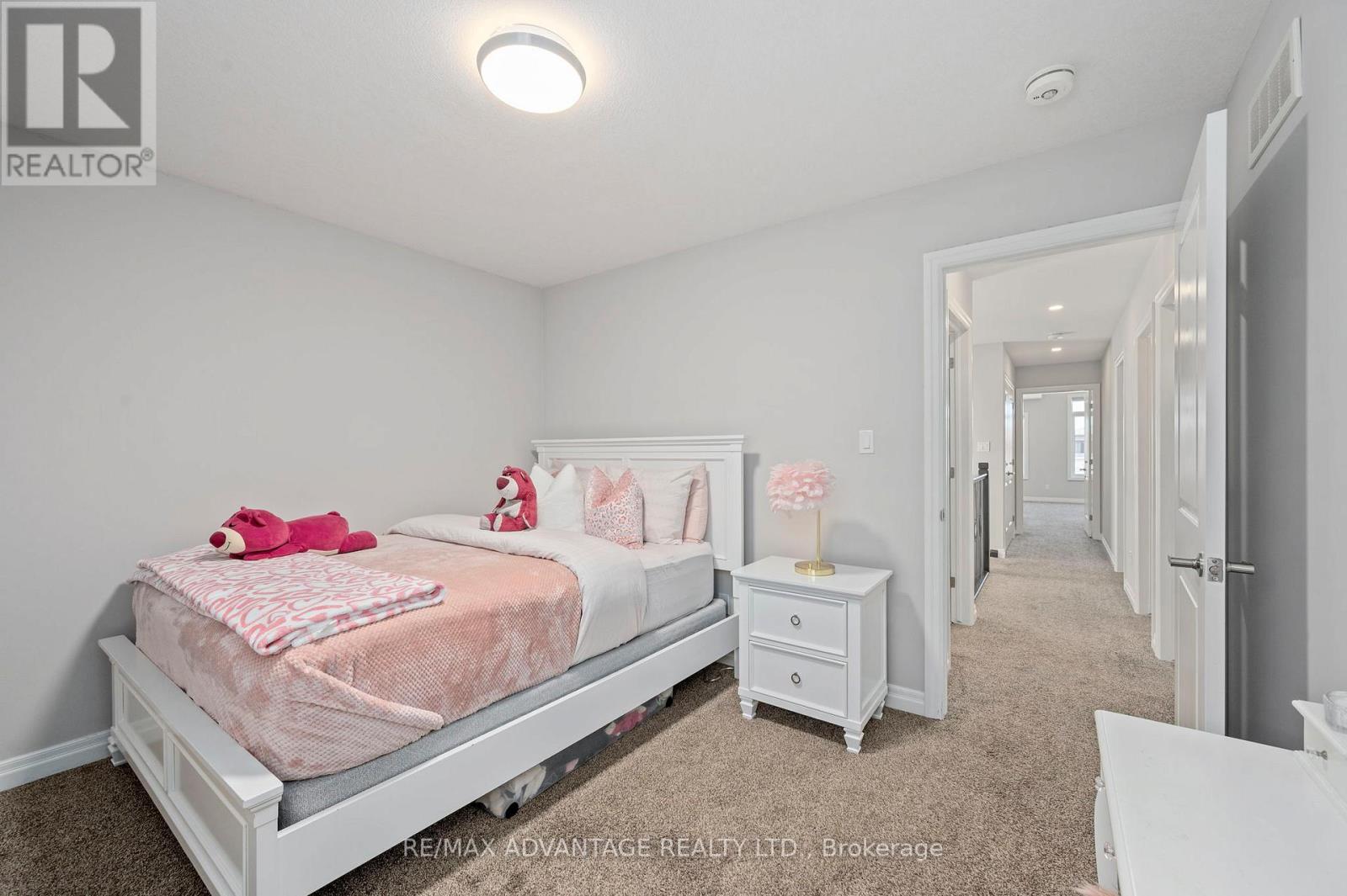 587 FREEPORT STREET - 24