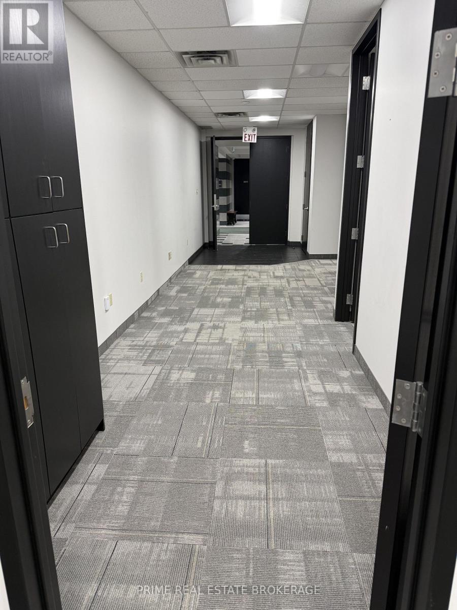 100 - 256 PALL MALL STREET, London East (East F) — photo 4