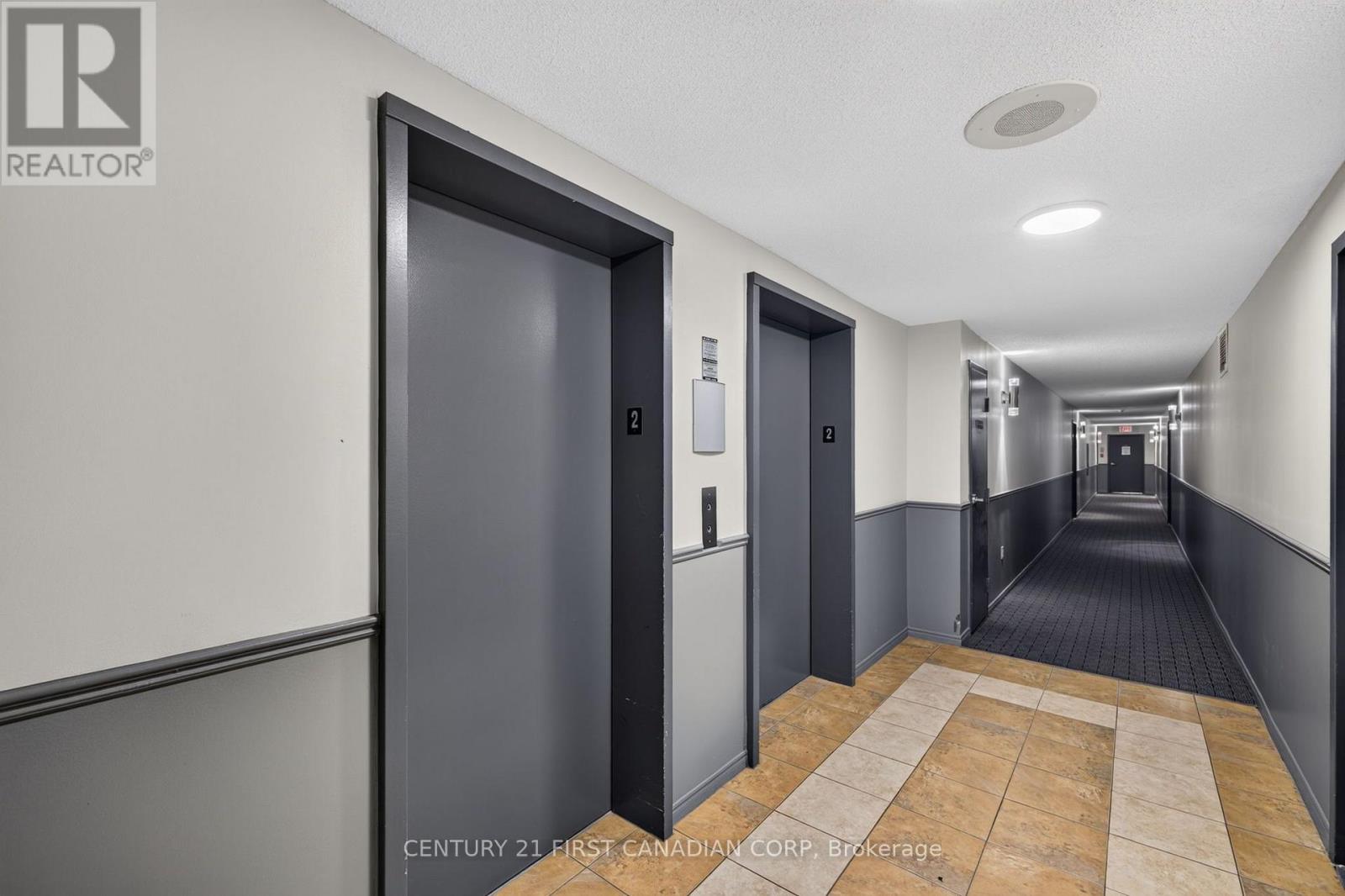 203 - 30 CHAPMAN COURT, London North (North I) — photo 3