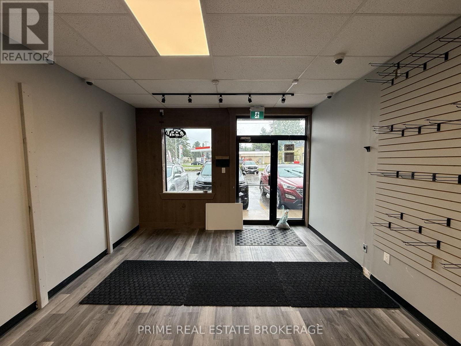 UNIT 2 - 22542 ADELAIDE ROAD, Strathroy-Caradoc (Mount Brydges) — photo 5