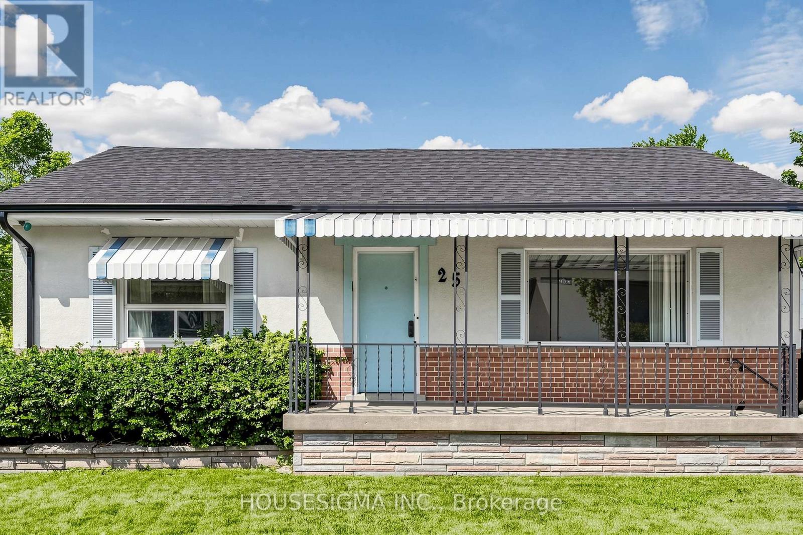 25 LITTLE ROCK DRIVE - 2