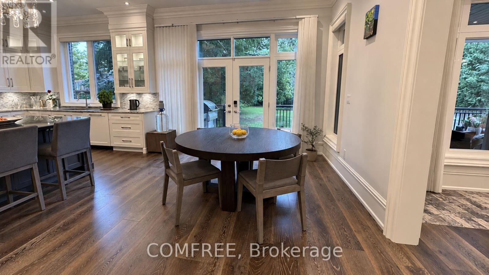 56 MAY AVENUE - 11