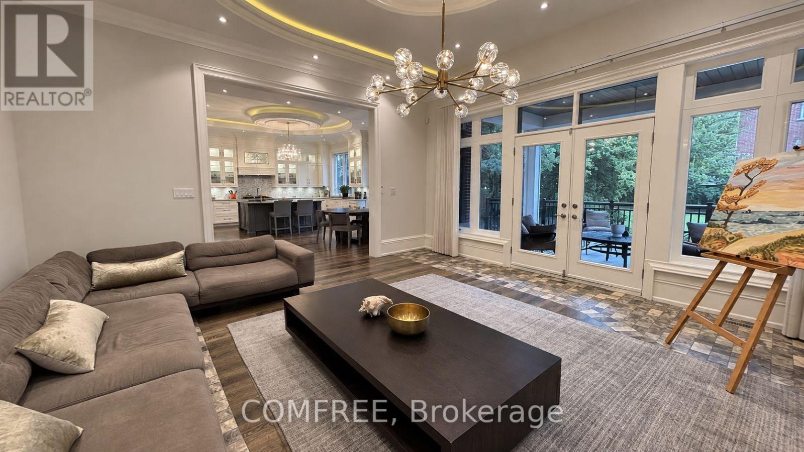 56 MAY AVENUE - 16