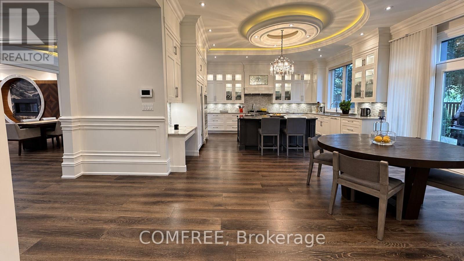 56 MAY AVENUE - 17