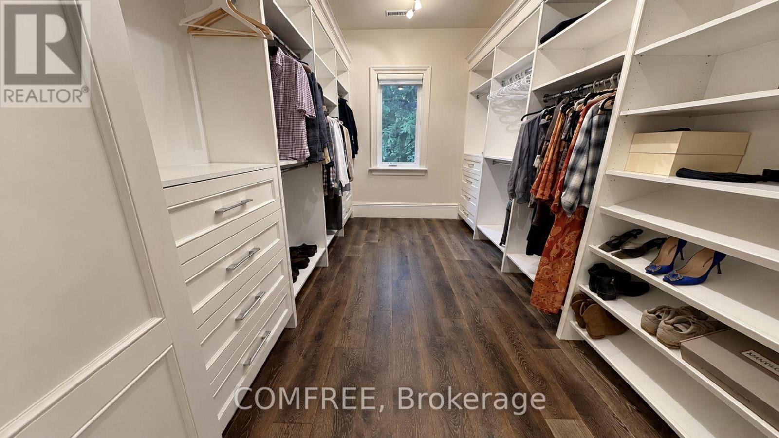 56 MAY AVENUE - Image 35