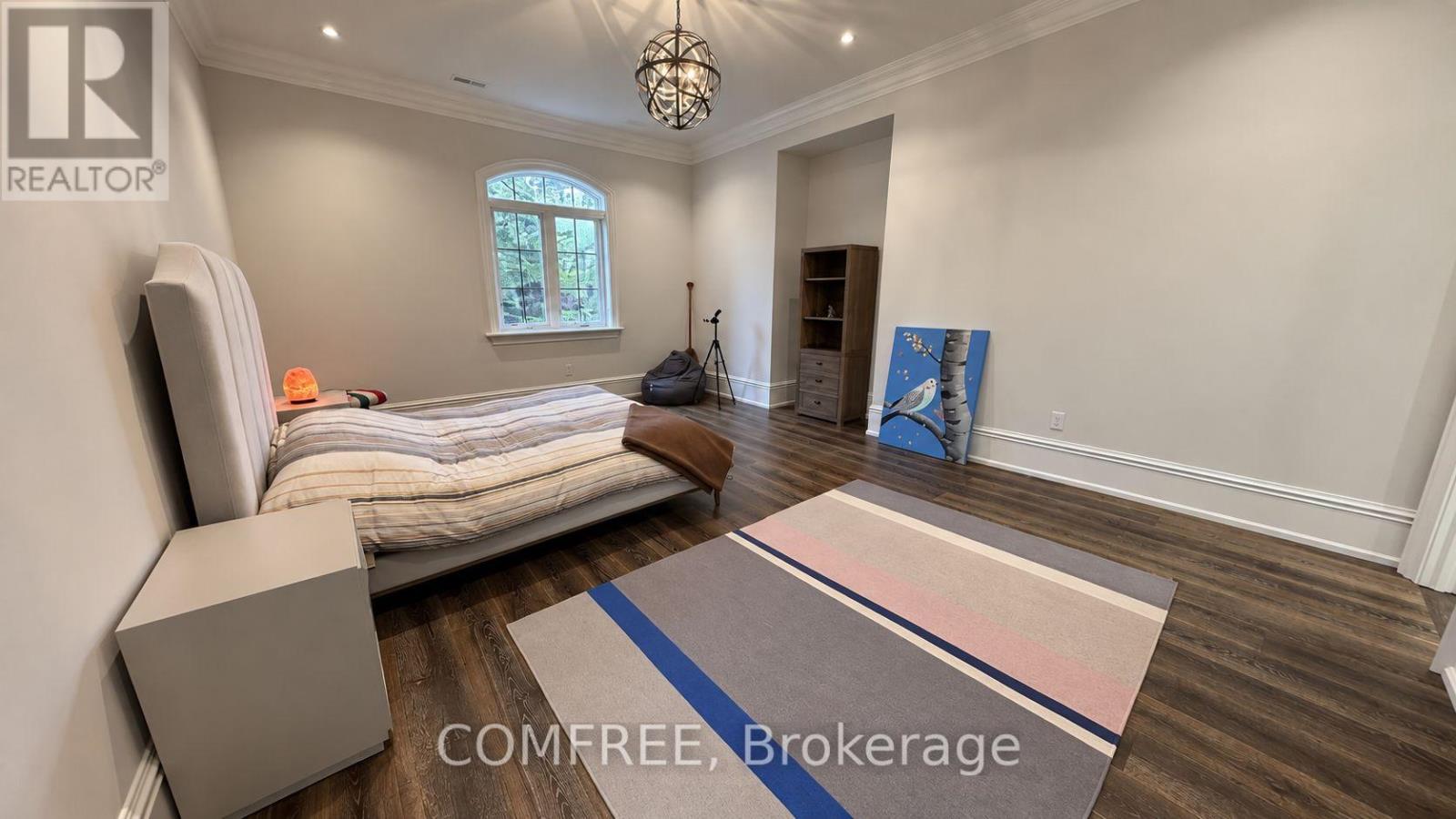 56 MAY AVENUE - Image 37