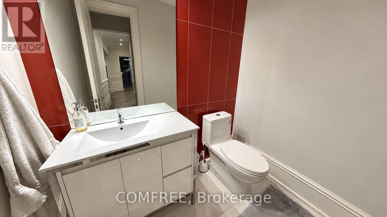 56 MAY AVENUE - 44