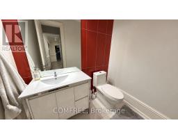 56 May Avenue, Richmond Hill, ON L4C3S6 Photo 44