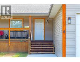Primary Bedroom - 3044 Alberni Hwy, Hilliers, BC V9K1X3 Photo 6
