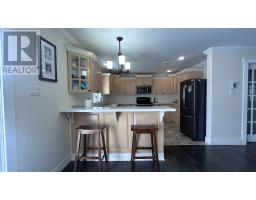 156 Harmsworth Drive thumbnail 6