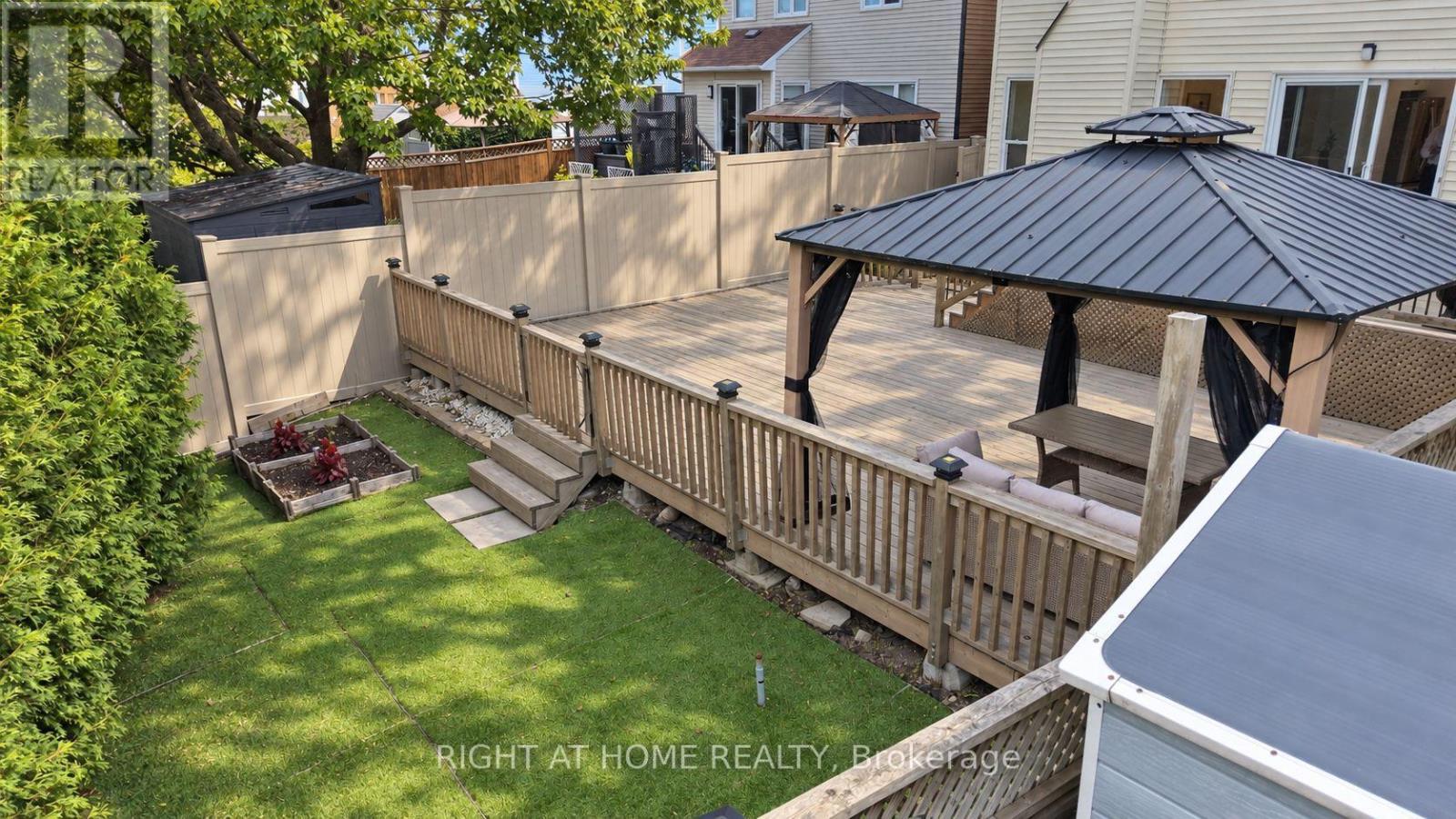 672 FARMBROOK CRESCENT - Image 30