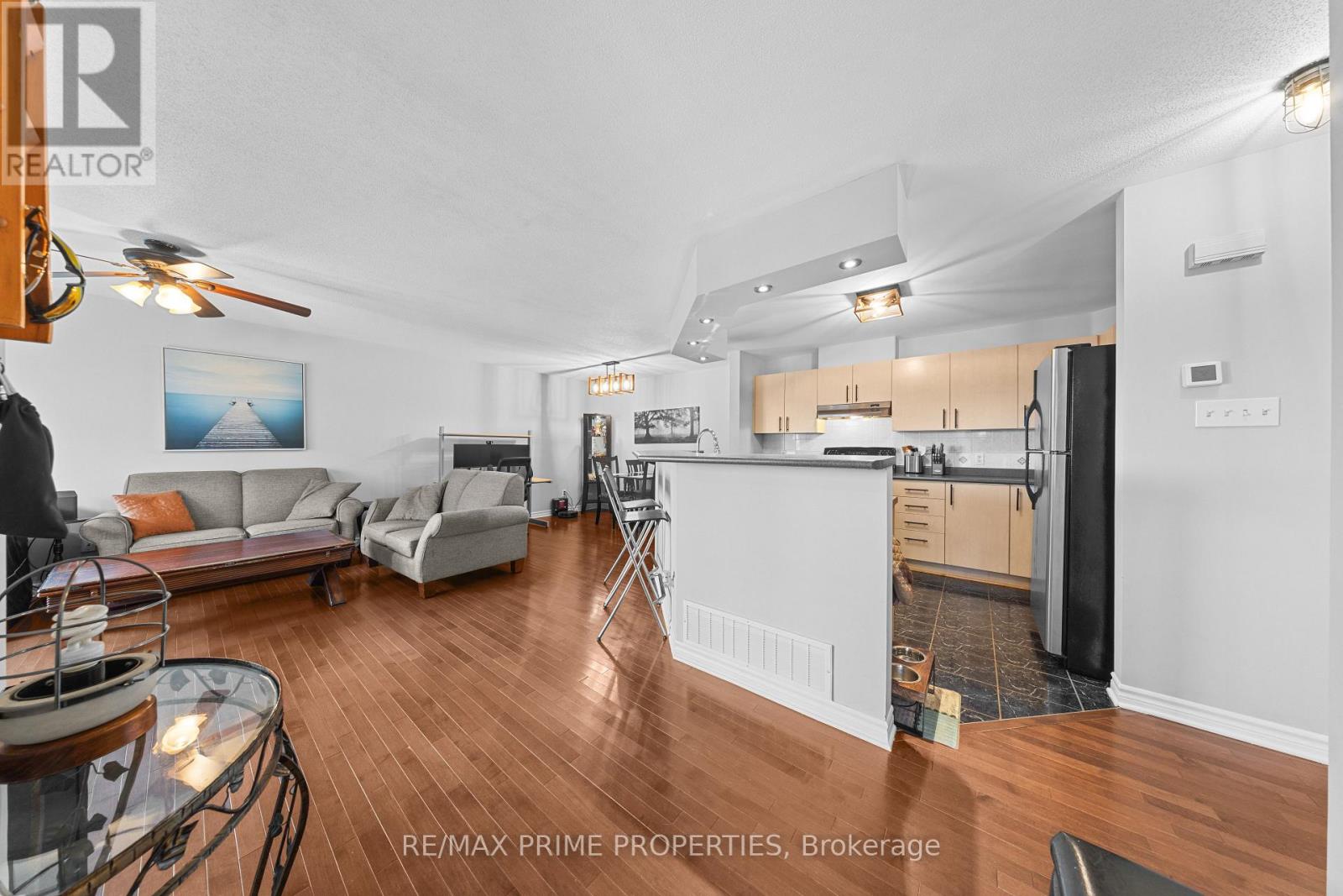 #117 3265 ST JOSEPH BOULEVARD - 5