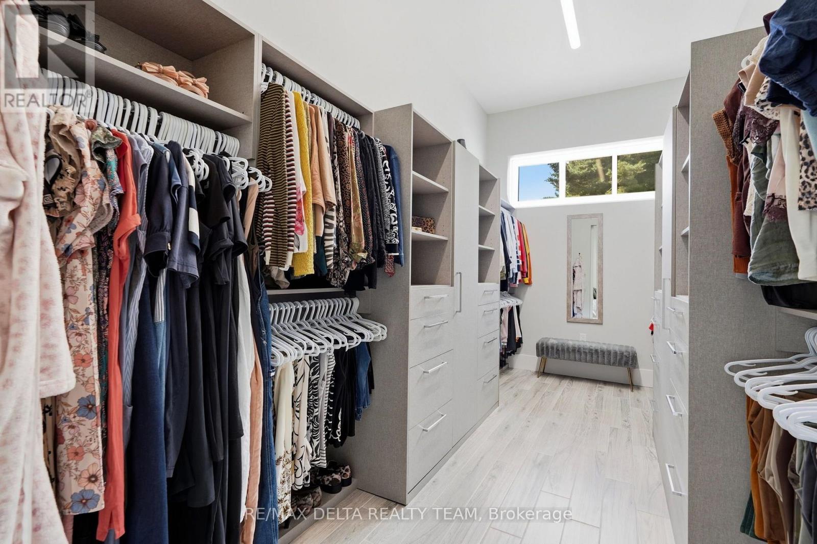 1300 CARON STREET - Image 22