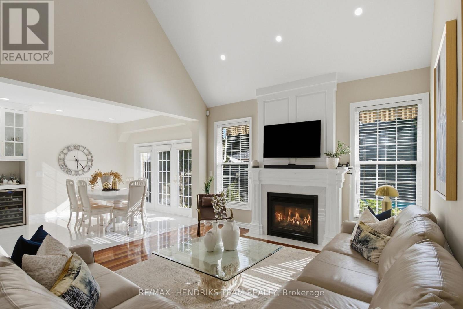 26 COUNTRYSIDE DRIVE - Image 17
