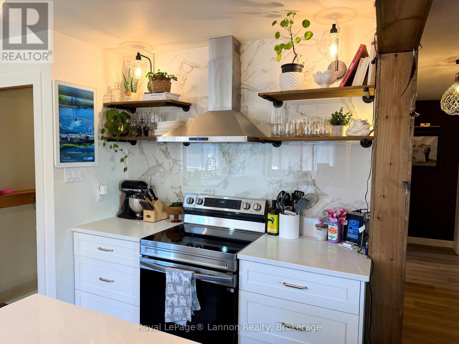 417 STRAND AVENUE - Image 10